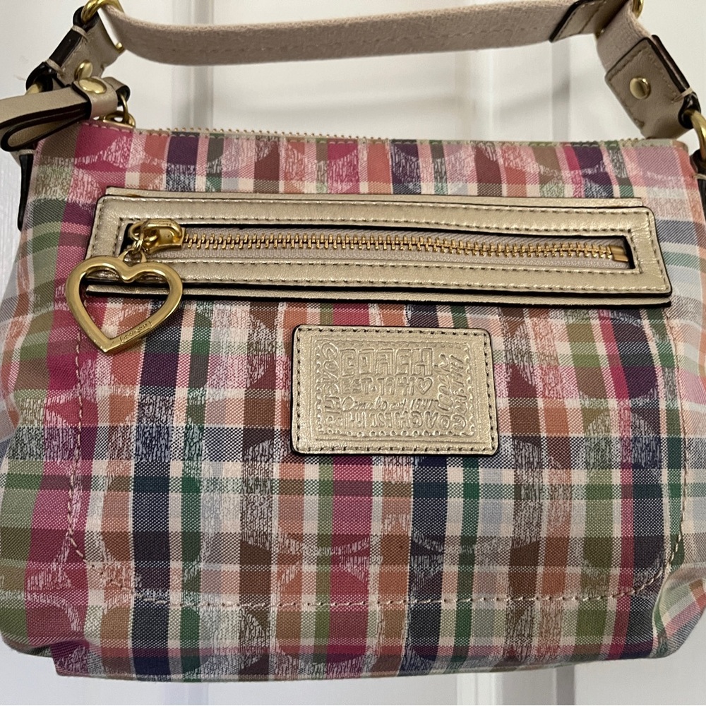 Coach crossover - perfect for Spring/Summer